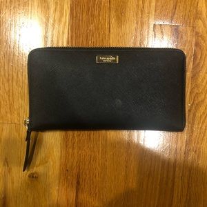 Black Kate Spade Wallet